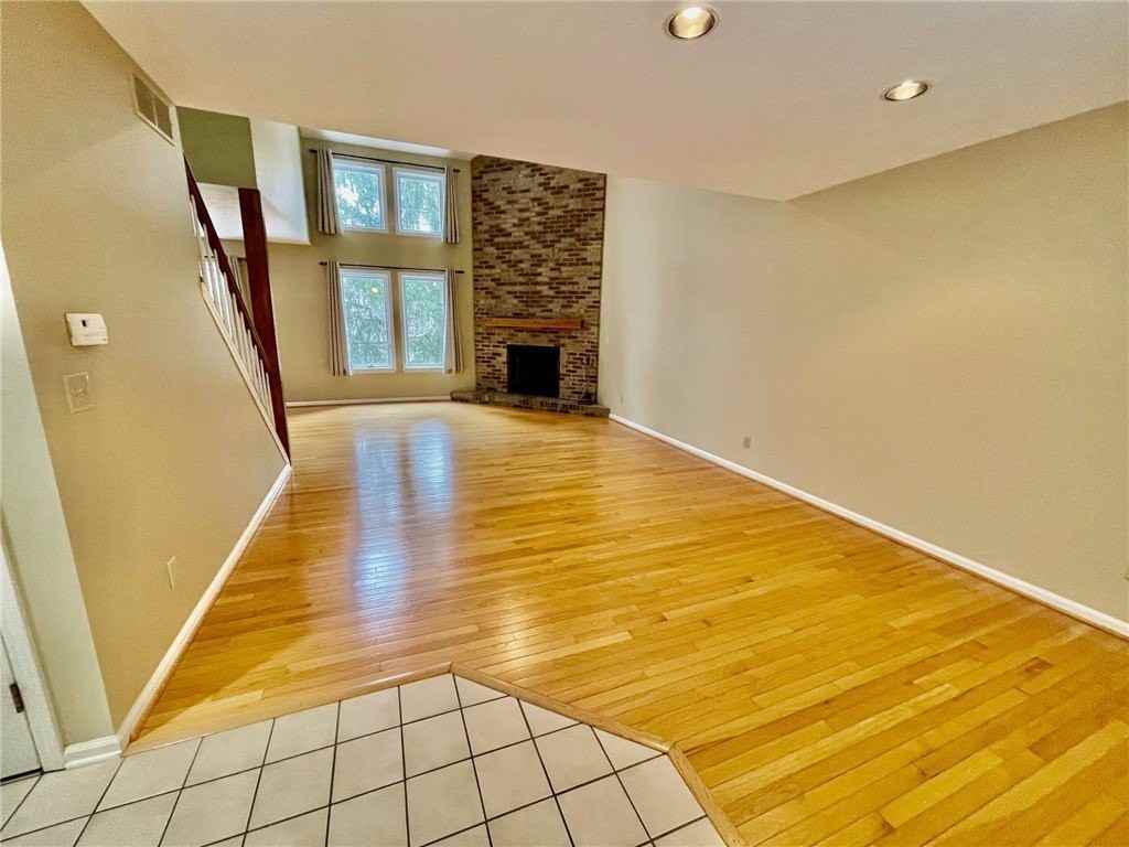 48 Colonial Cir - Photo 4 of 50