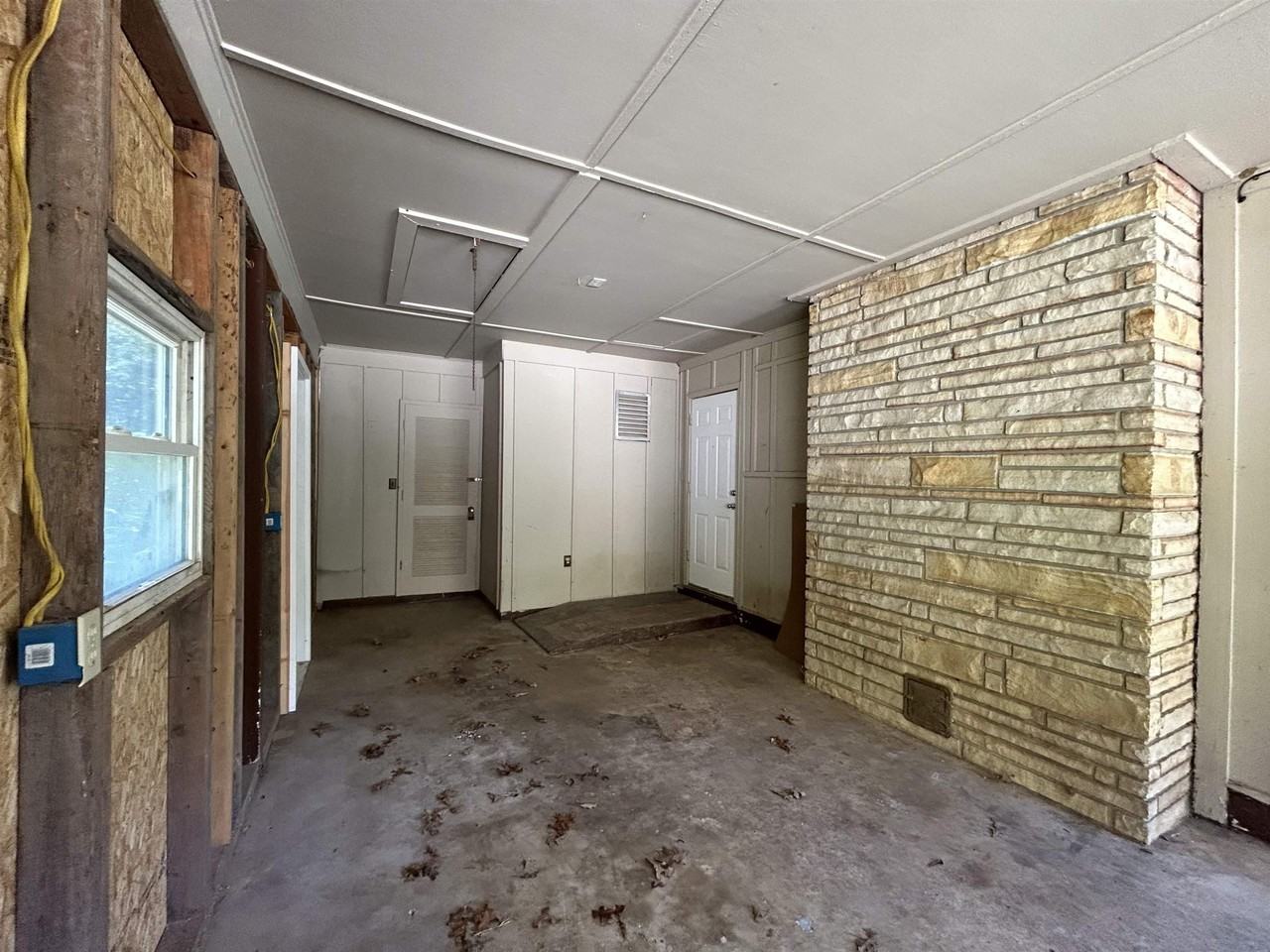 93 Cochise Rd - Photo 4 of 15