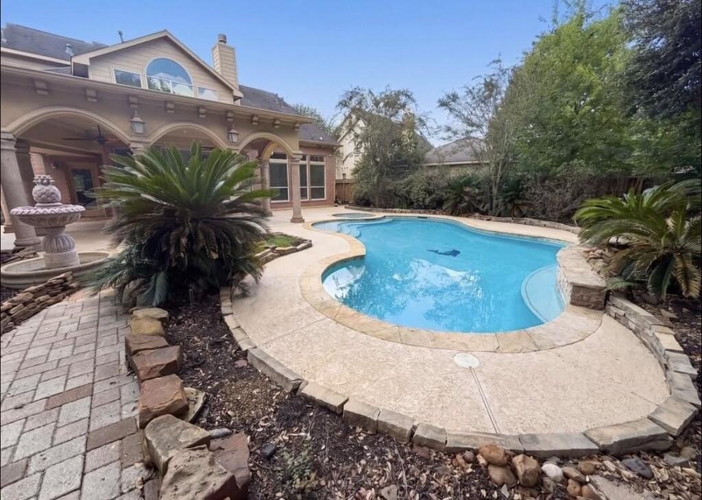 25722 Lake Spri E Lake Ridge #NG - Photo 5 of 10