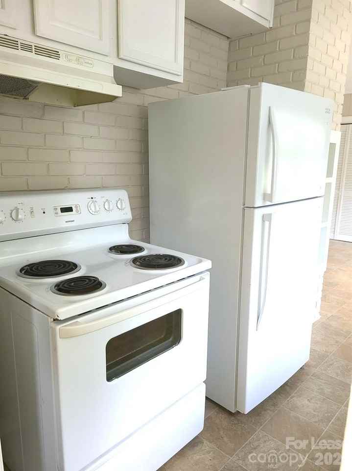 5511 Wedgewood Dr - Photo 6 of 20