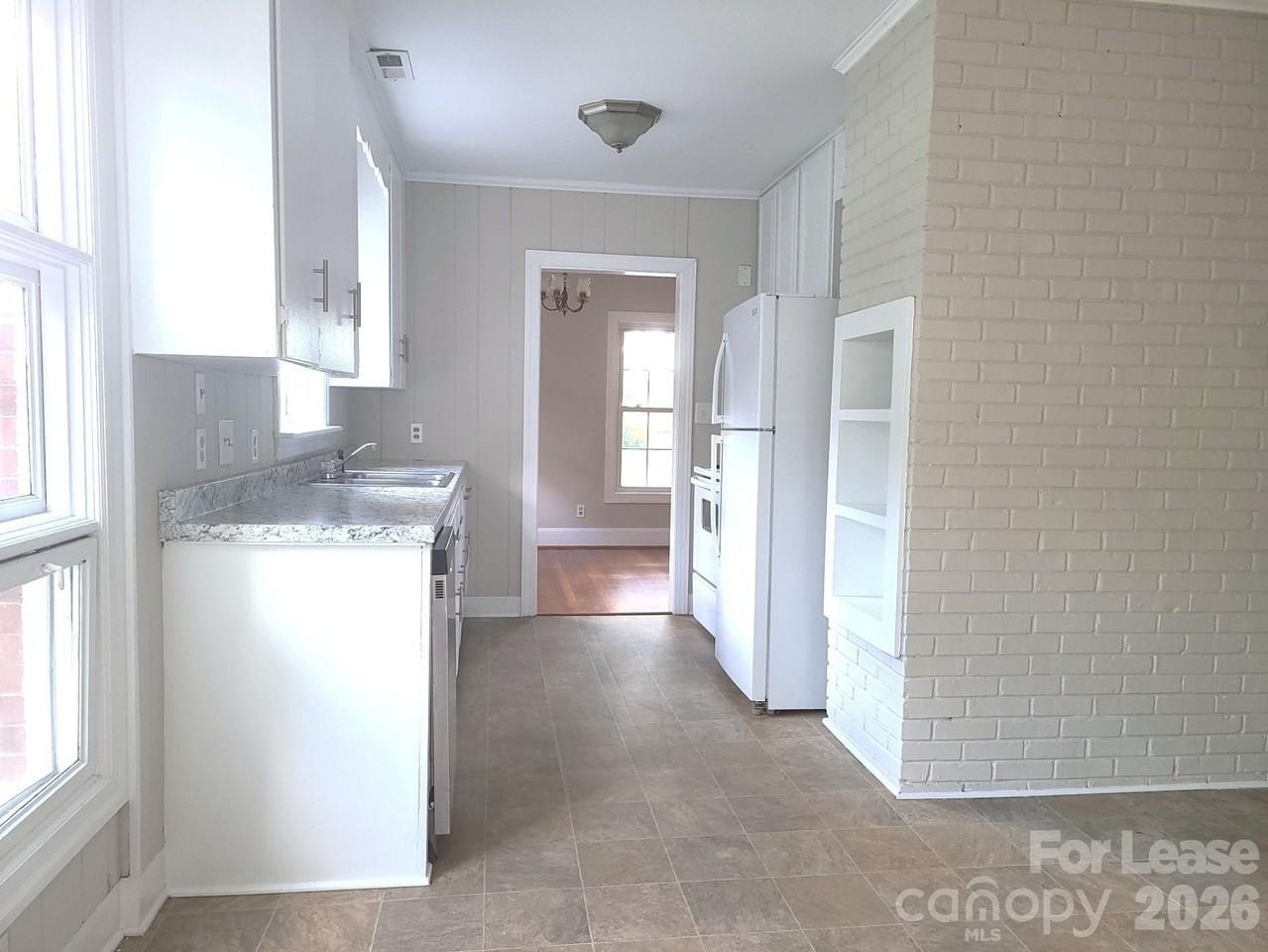 5511 Wedgewood Dr - Photo 7 of 20