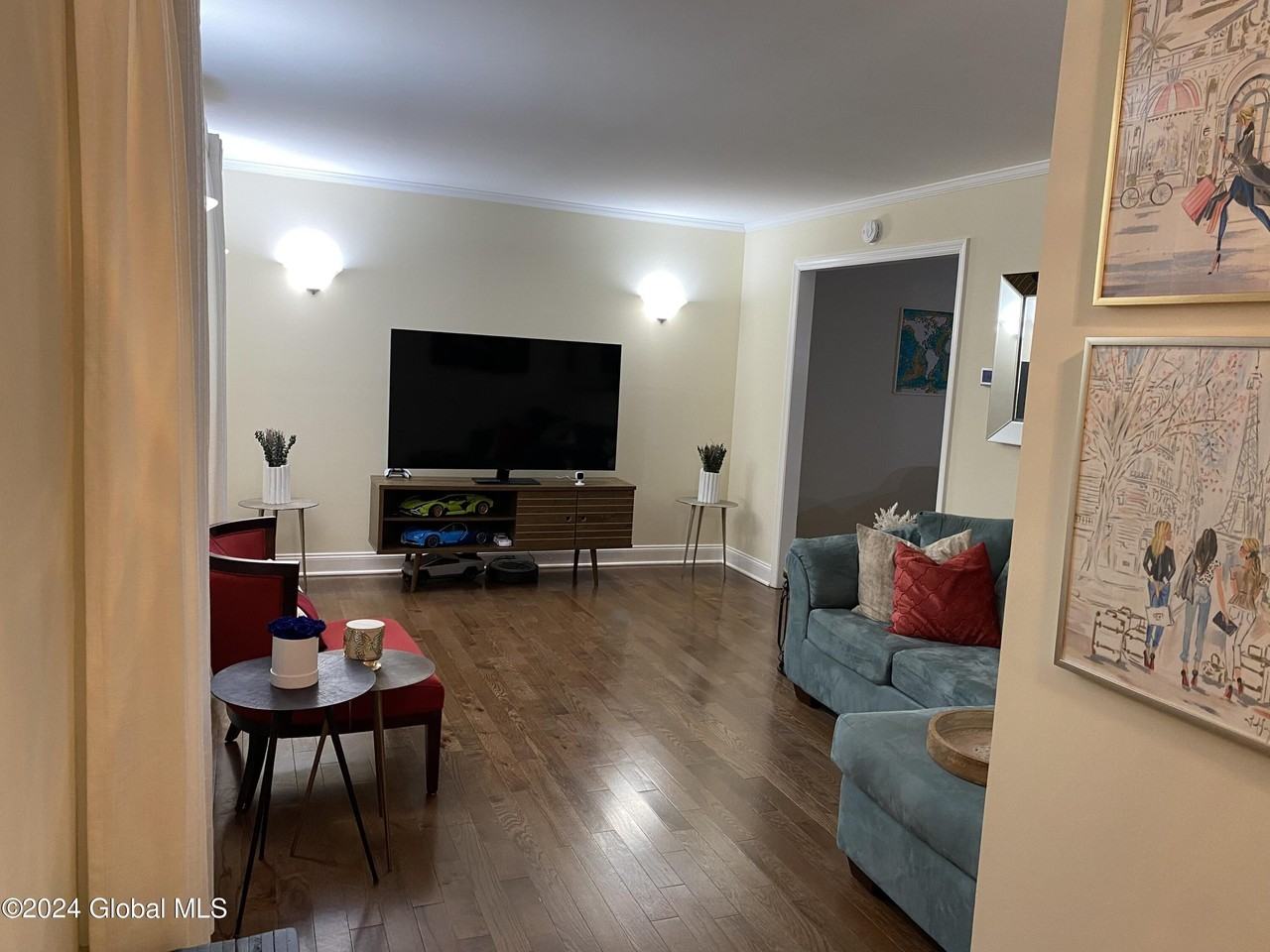2213 Balltown Rd - Photo 2 of 24