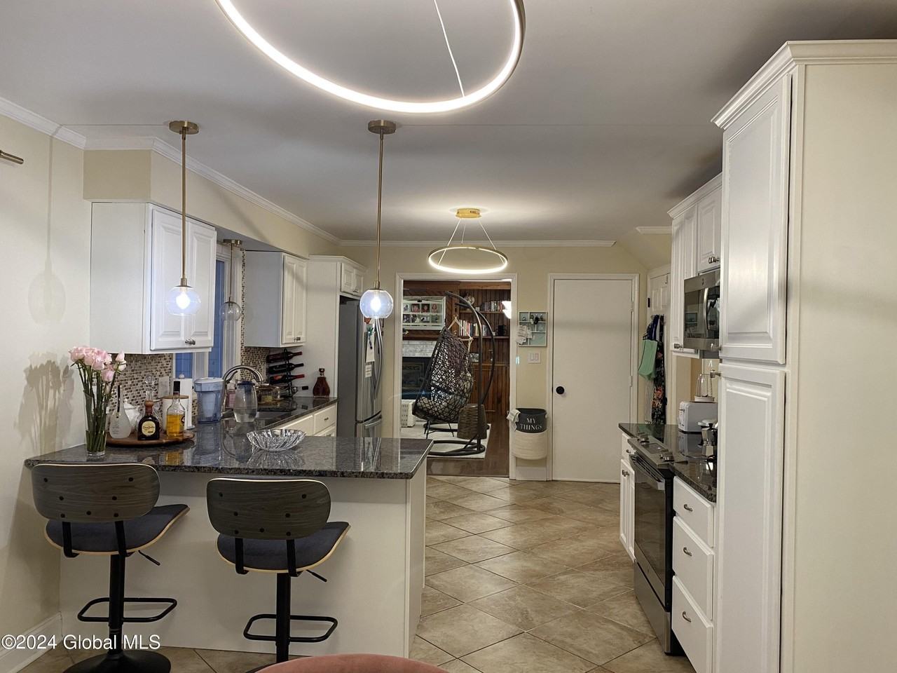2213 Balltown Rd - Photo 6 of 24