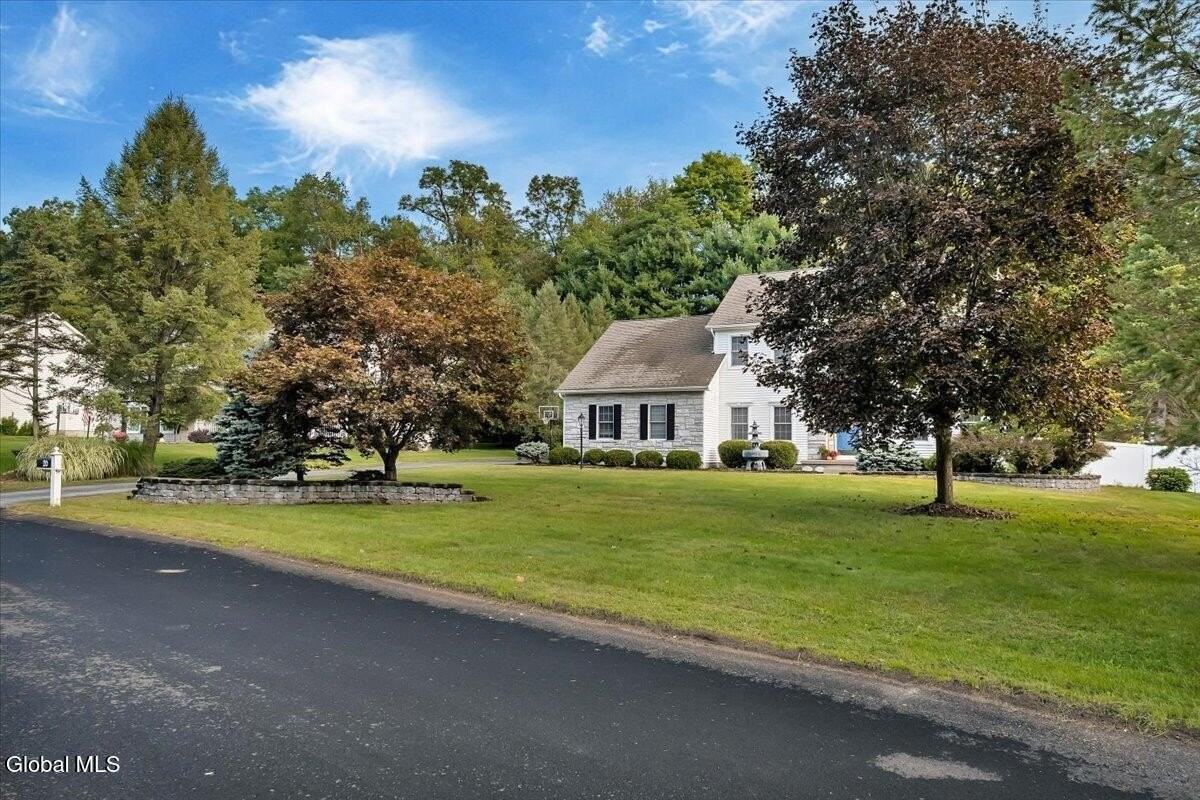 20 Birch Hill Rd - Photo 3 of 50