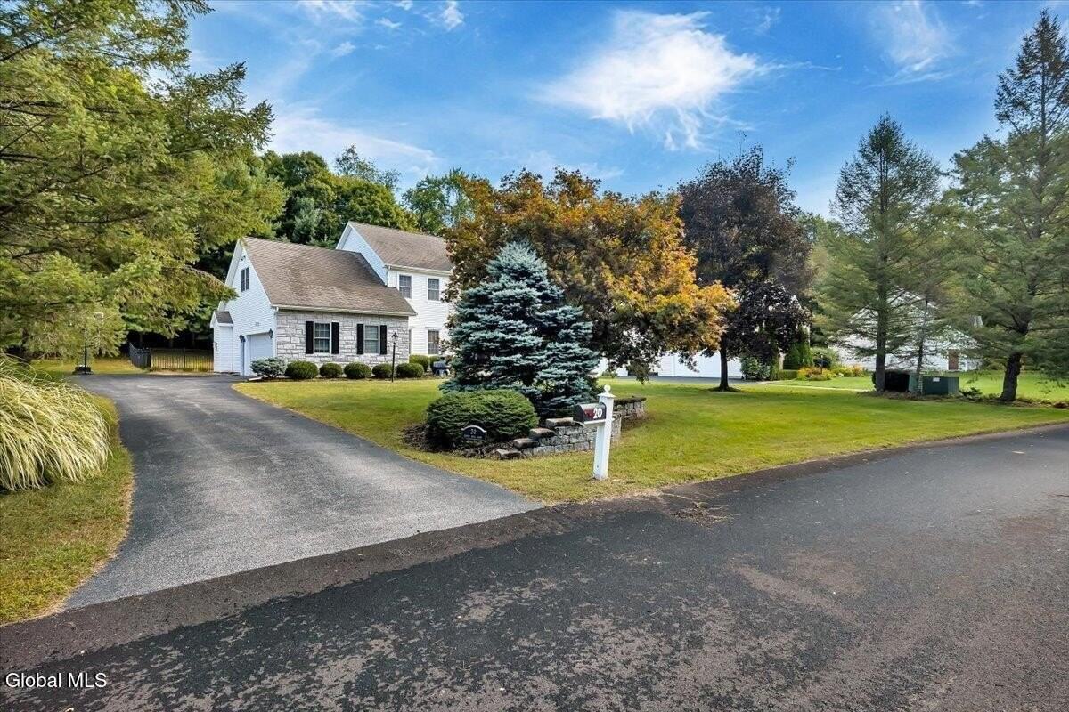20 Birch Hill Rd - Photo 4 of 50