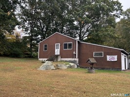 featured image of 240 Hammock Rd N