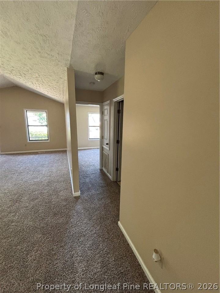125 Villa Dr - Photo 4 of 14