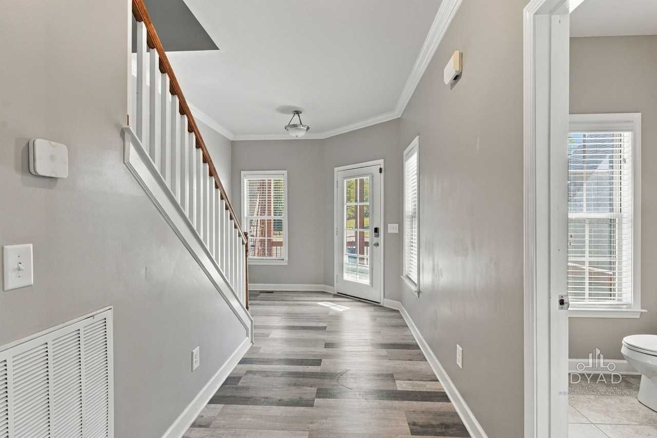 9055 Wheeler Dr #1 - Photo 6 of 37