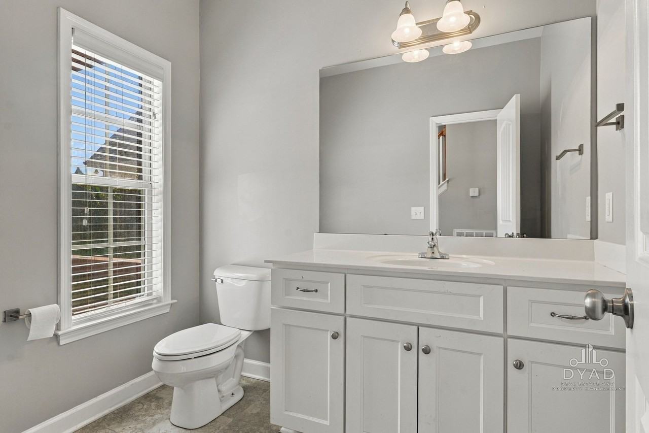 9055 Wheeler Dr #1 - Photo 7 of 37