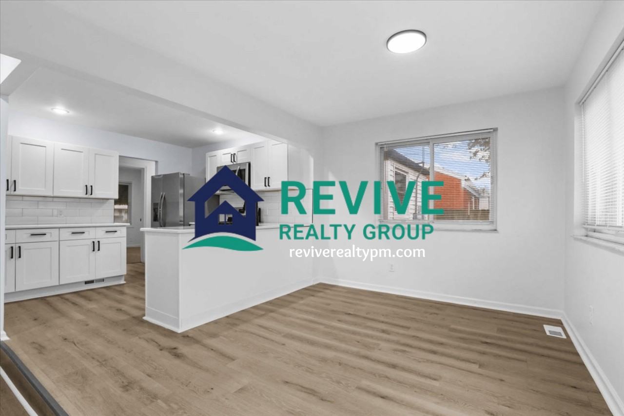 28059 Floral St #1 - Photo 7 of 21