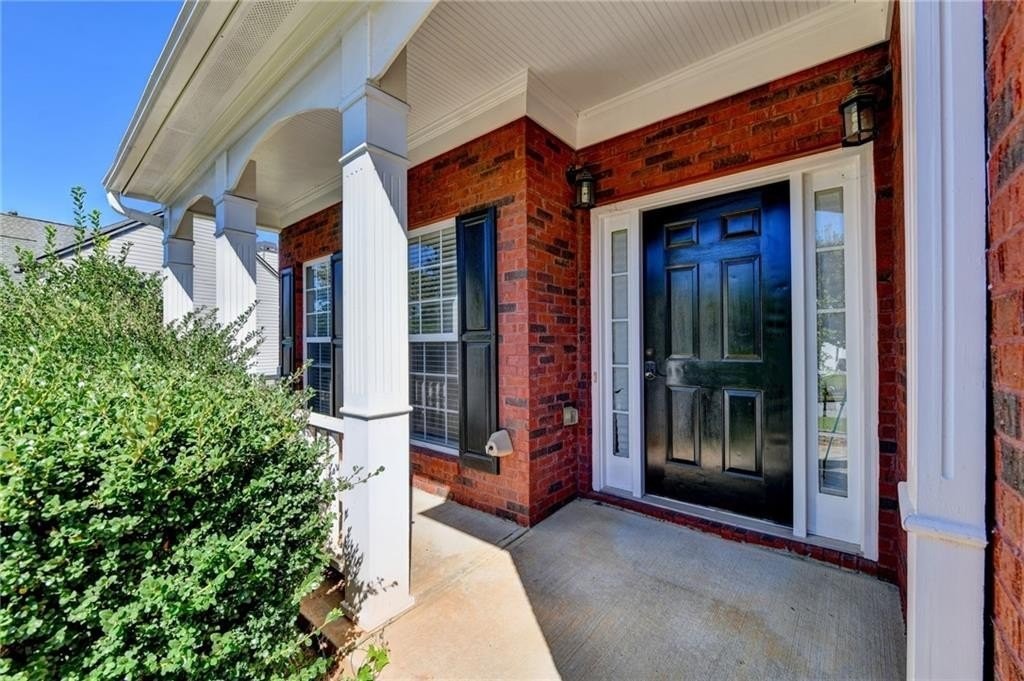 3661 Devenwood Way - Photo 4 of 50
