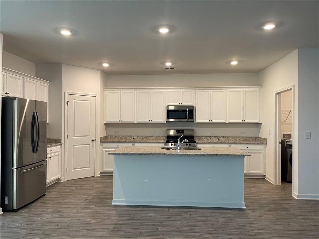 392 Golden Eagle Pkwy - Photo 7 of 27