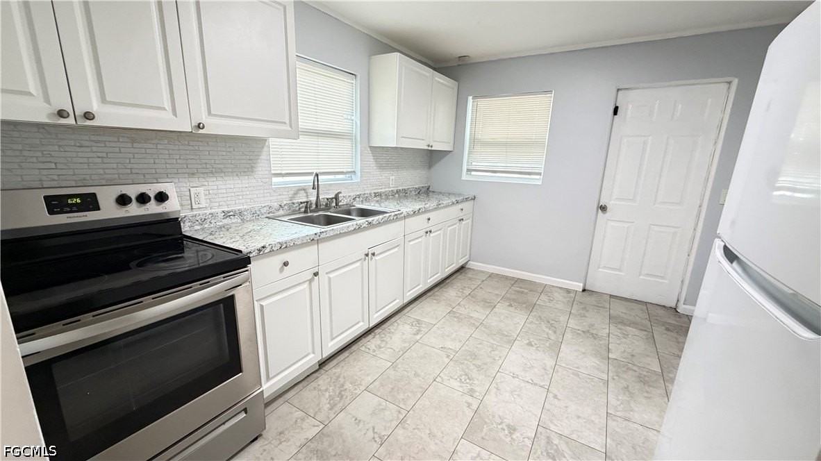 2835 Evans Ave - Photo 2 of 13