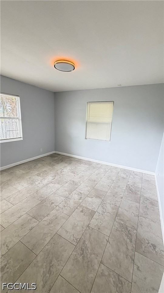 2835 Evans Ave - Photo 5 of 13