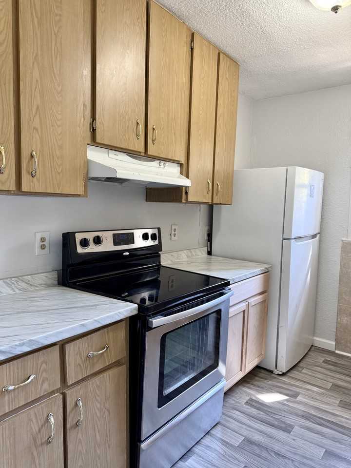 1138 Saratoga Blvd #1 - Photo 2 of 19