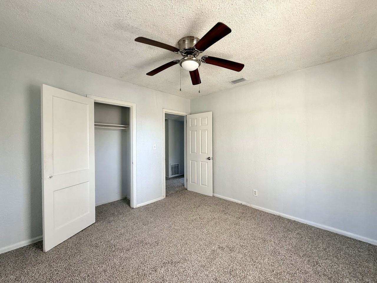 1138 Saratoga Blvd #1 - Photo 7 of 19