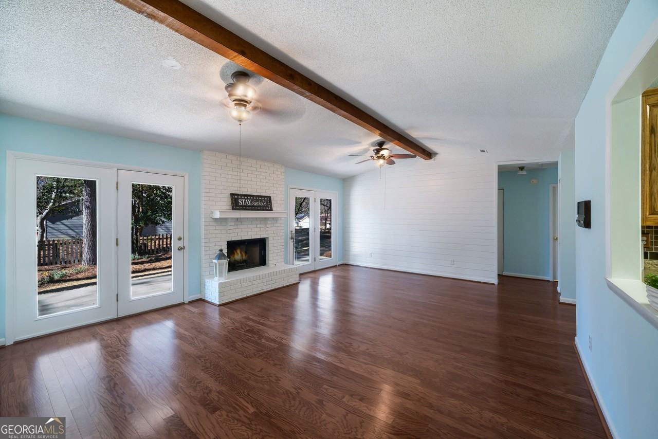 100 Dove Pt - Photo 5 of 19