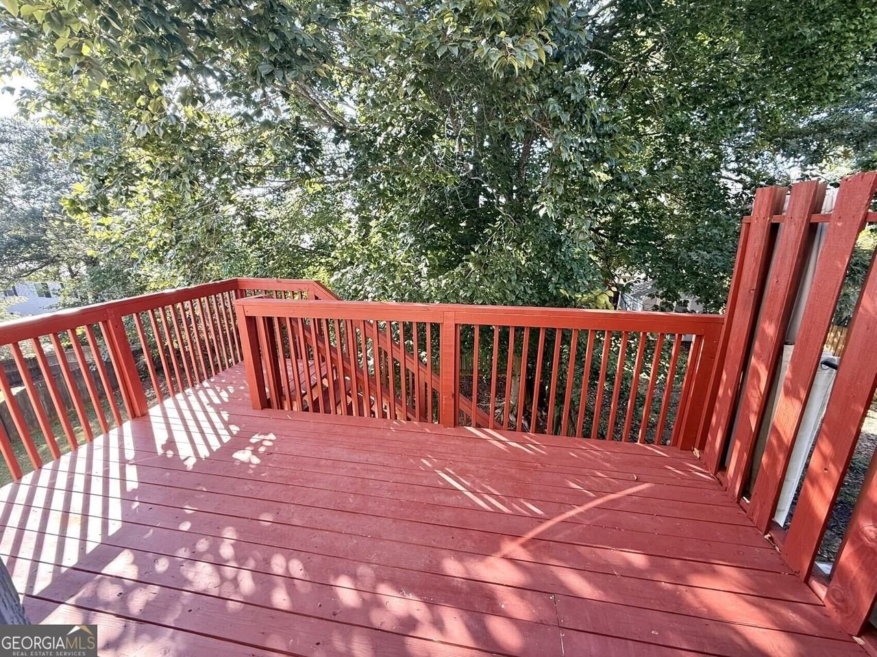 1713 Barrington Overlook - Photo 5 of 17