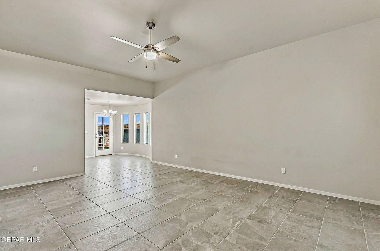 669 Paseo Musical St - Photo 6 of 34
