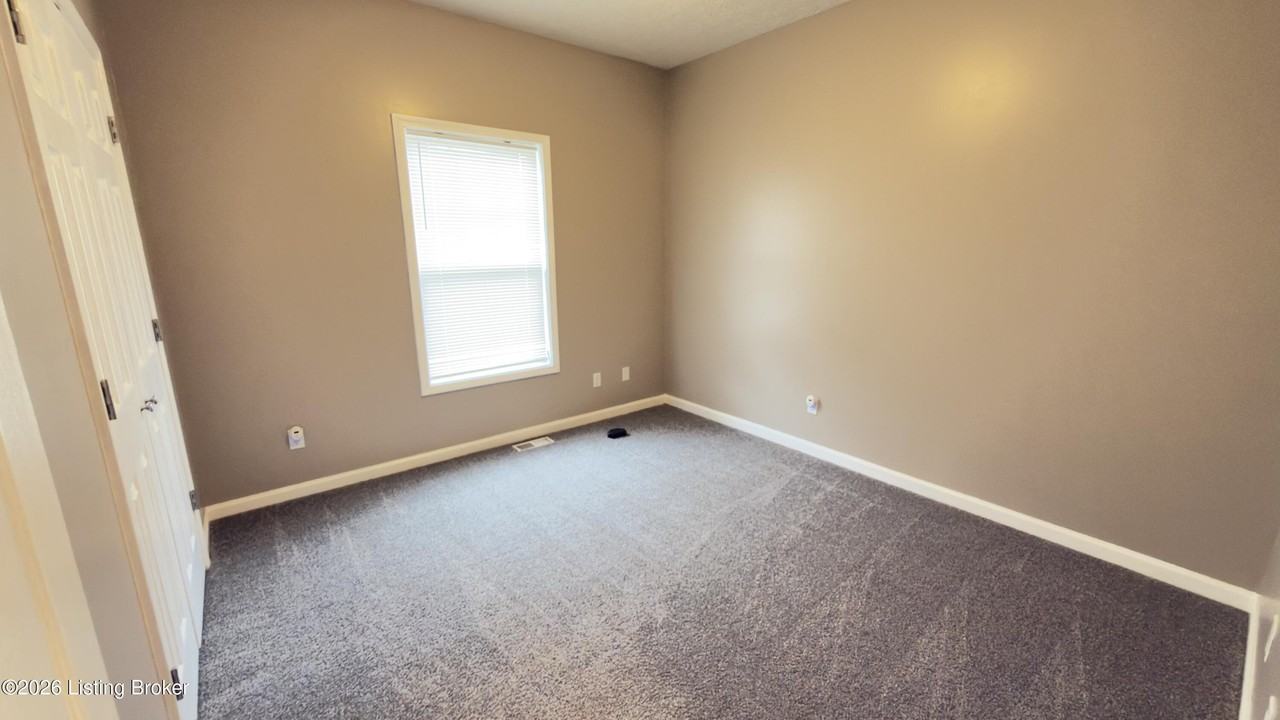2130 Date St - Photo 7 of 9