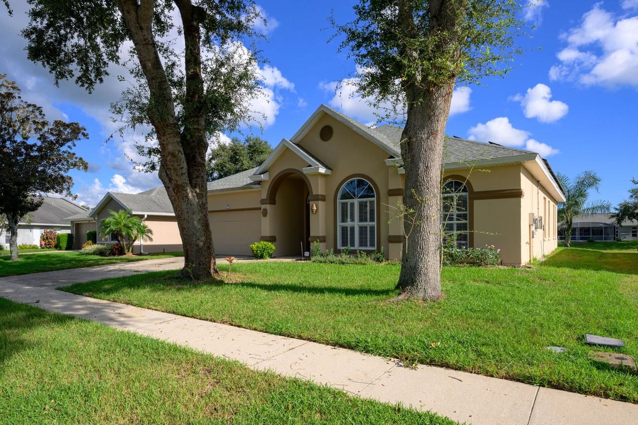6125 Jasmine Vine Dr #1 - Photo 2 of 30