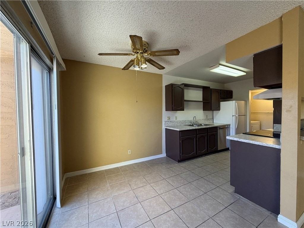 5135 Gray Ln #D - Photo 5 of 25