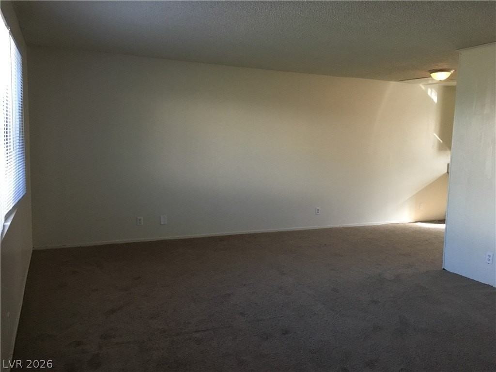 146 Greenbriar Townhouse Way - Photo 6 of 24