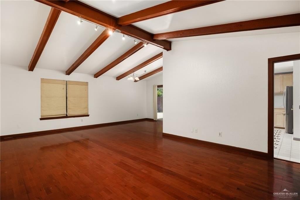 1501 Martin Ave - Photo 3 of 12