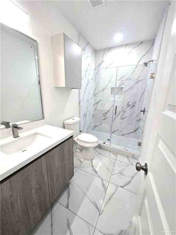 3201 Magdalena St #6 - Photo 6 of 13