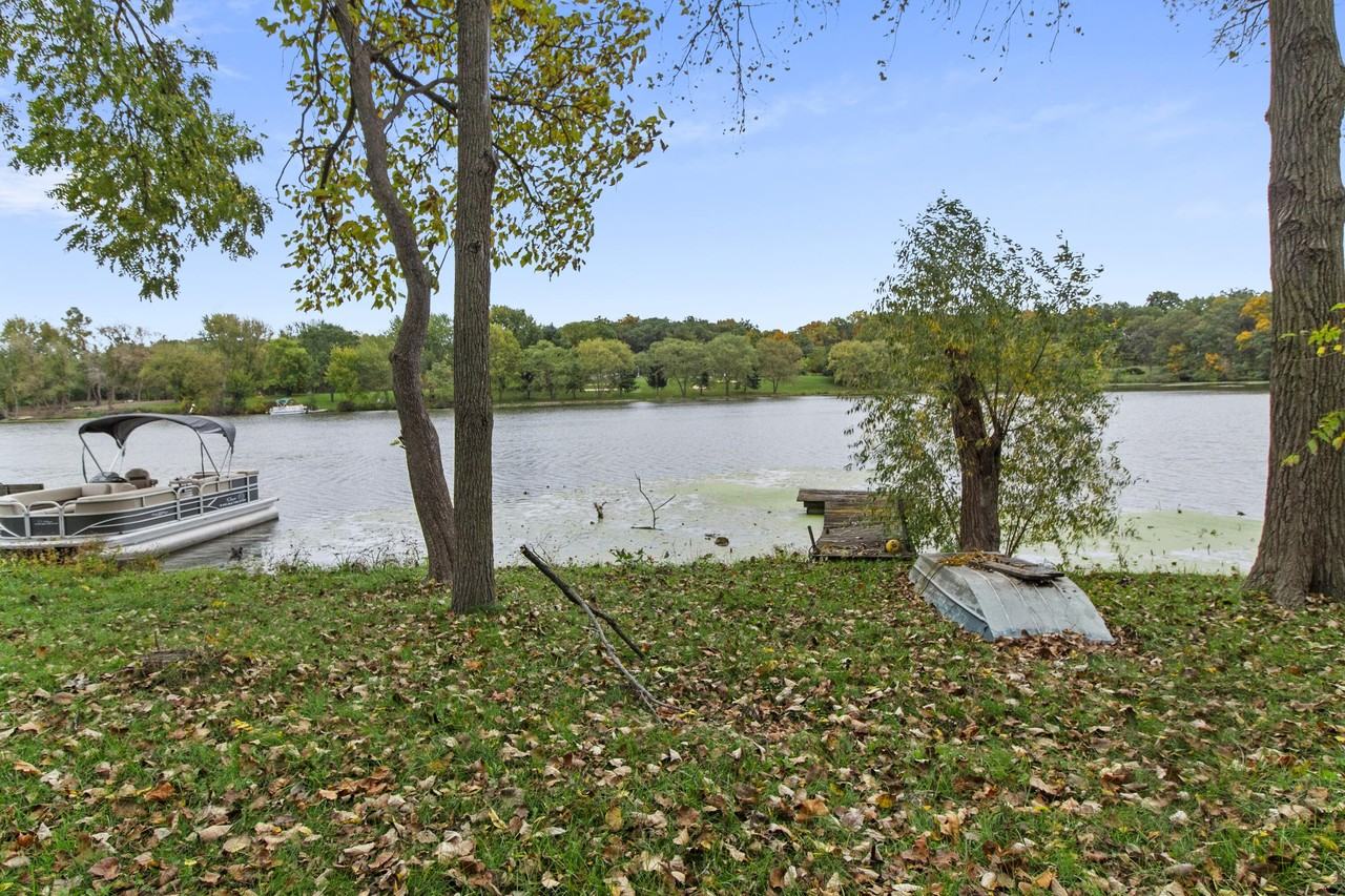 1586 Sunnyslope Dr - Photo 6 of 29