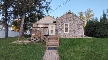 featured image of 248 N Union St