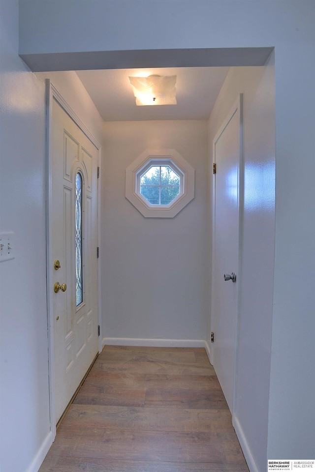 4441 Harrison St - Photo 2 of 29