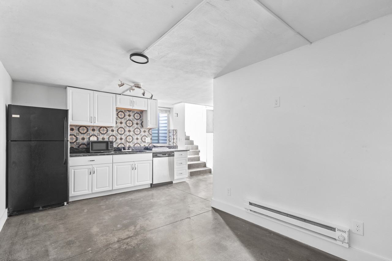 3521 Osage St #1 - Photo 5 of 6