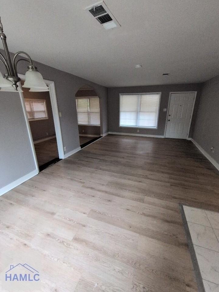 3349 Oakridge Dr - Photo 2 of 11