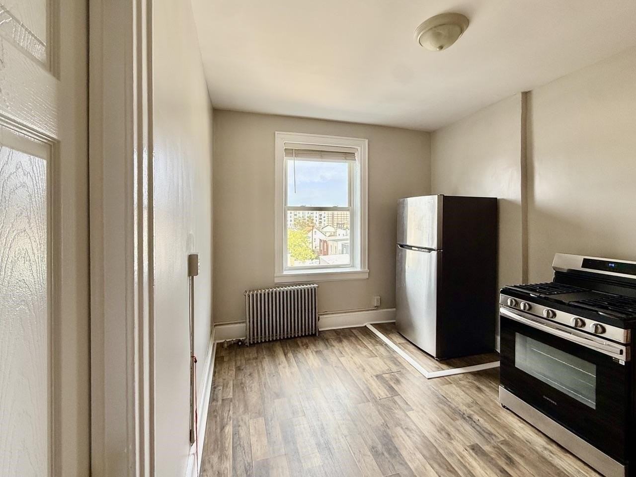 368 Broadway #41 - Photo 4 of 13