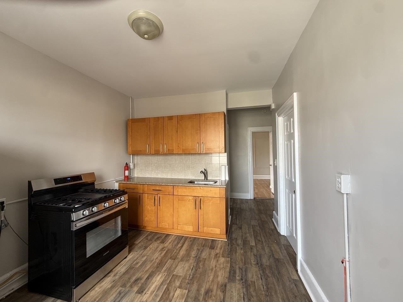 368 Broadway #41 - Photo 5 of 13