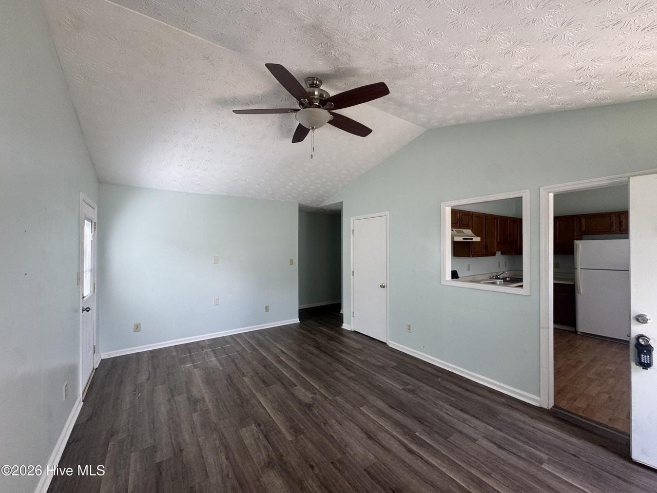 2045 Steeple Chase Ct - Photo 2 of 7