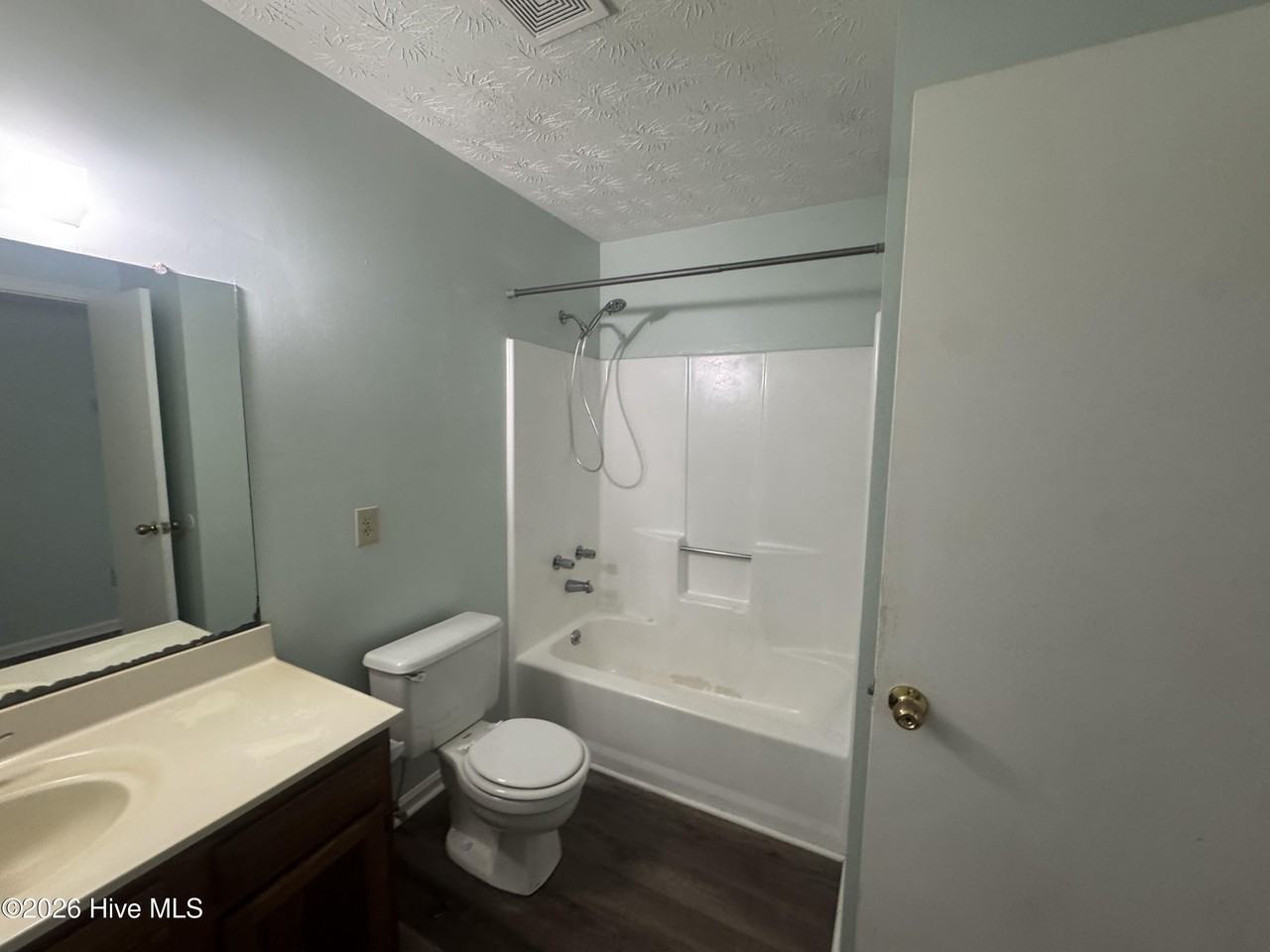 2045 Steeple Chase Ct - Photo 6 of 7