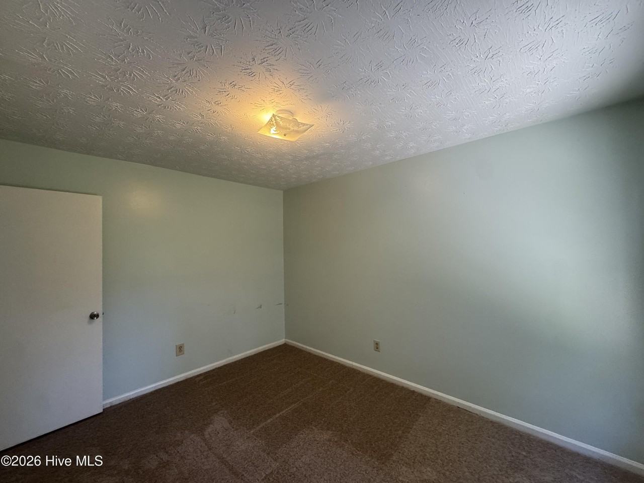 2045 Steeple Chase Ct - Photo 7 of 7