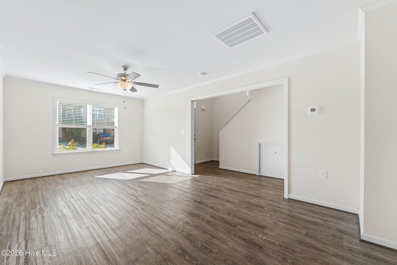 320 Glenellen Loop Rd - Photo 4 of 23