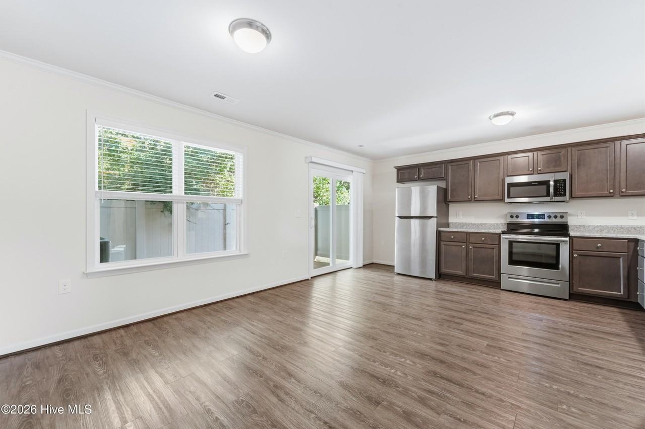 320 Glenellen Loop Rd - Photo 6 of 23