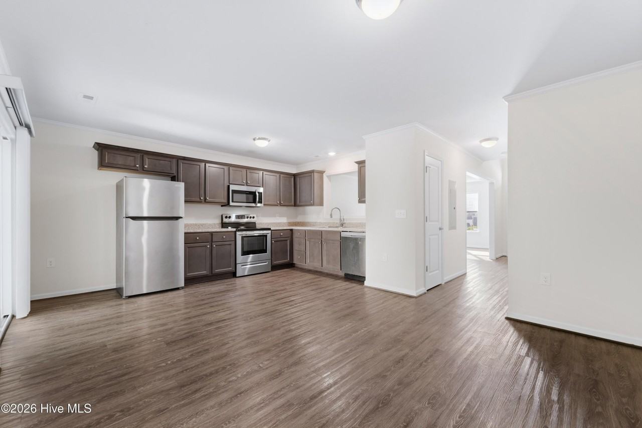 320 Glenellen Loop Rd - Photo 7 of 23