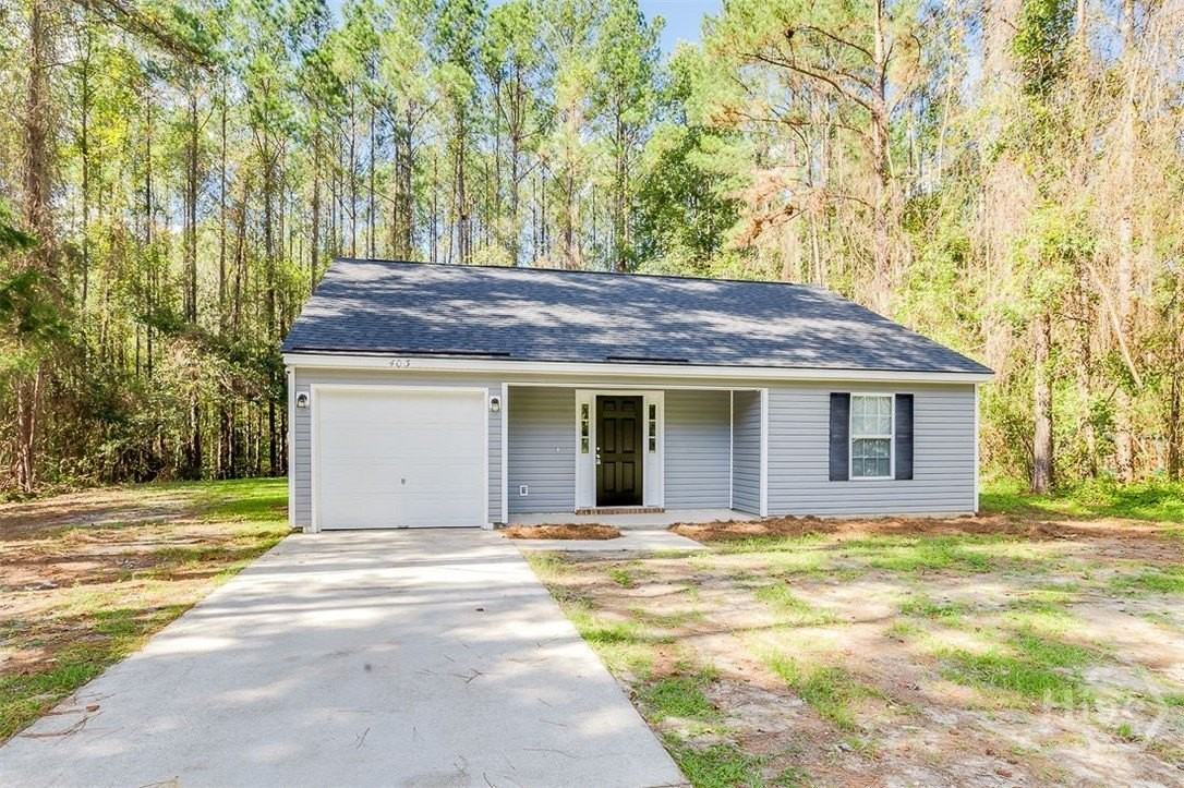 403 Shadowbrook Cir - Photo 2 of 28