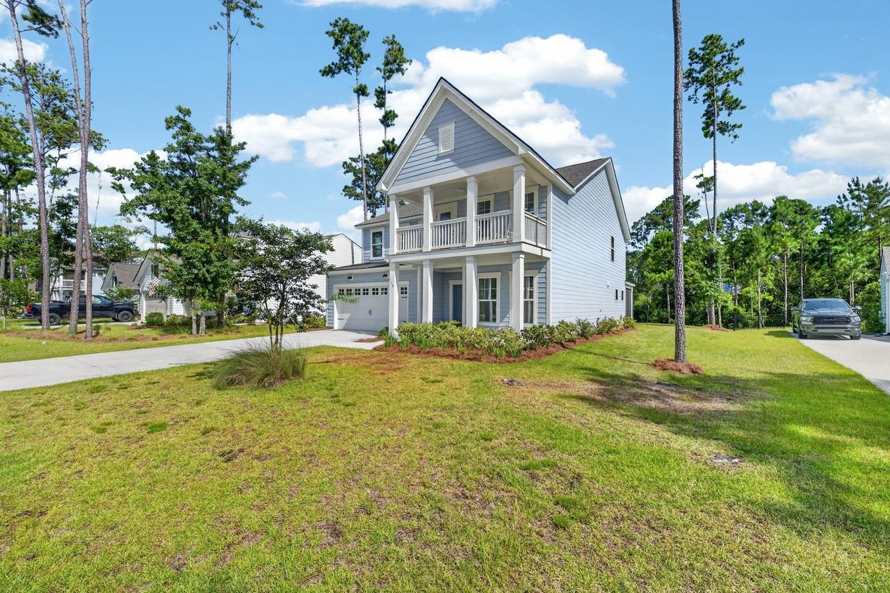 158 Mandeville Dr #1 - Photo 4 of 50