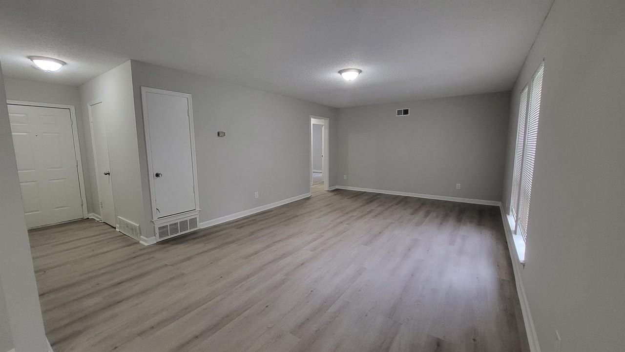 3823 Rainford Dr - Photo 7 of 14