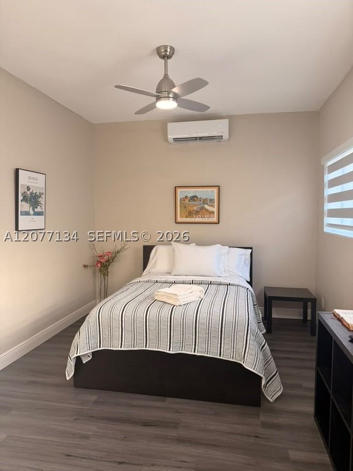 510 Nw 47th St #0 - Photo 3 of 18