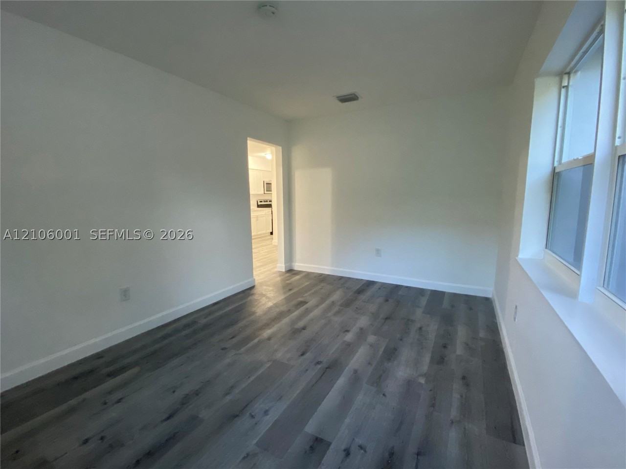 1063 Nw 24th St #1063 - Photo 6 of 10