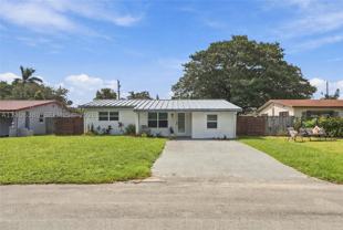 4649 Sw 28th Ave - Photo 1 of 1