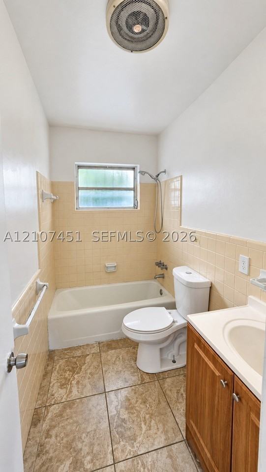 1505 Nw 7th Ave #1505 - Photo 6 of 9
