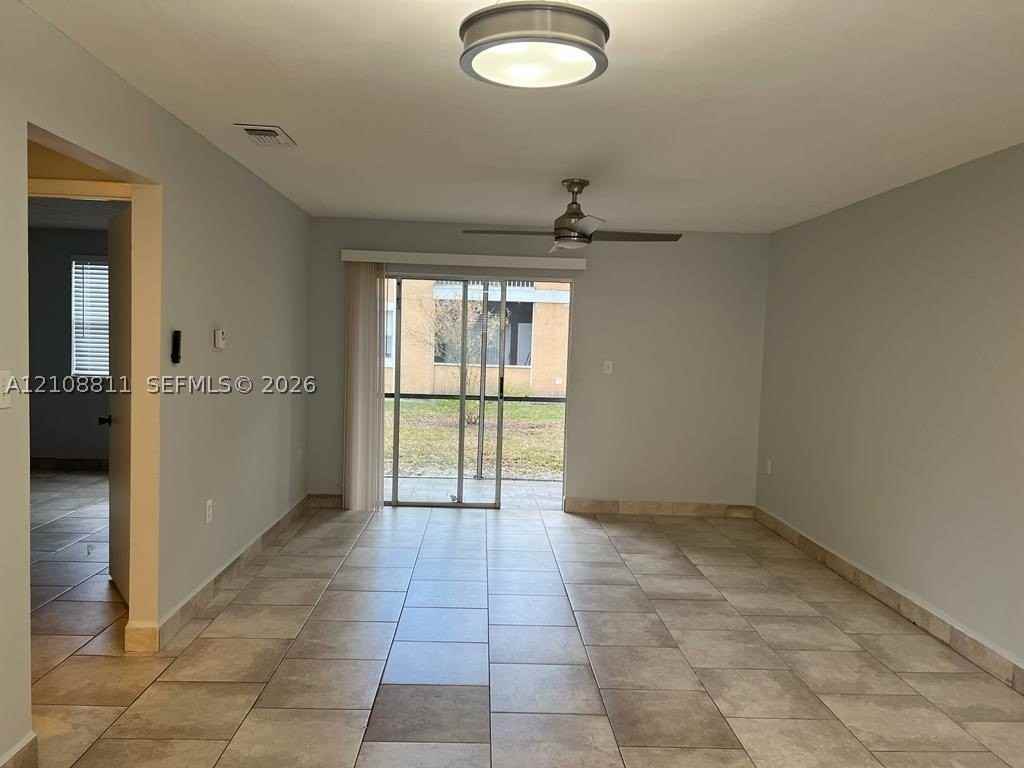 8108 Sw 21st Ct #8108 - Photo 4 of 13